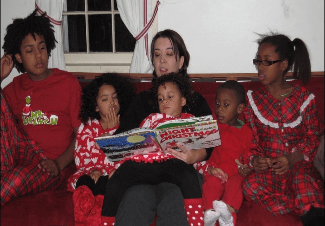 reading white christmas